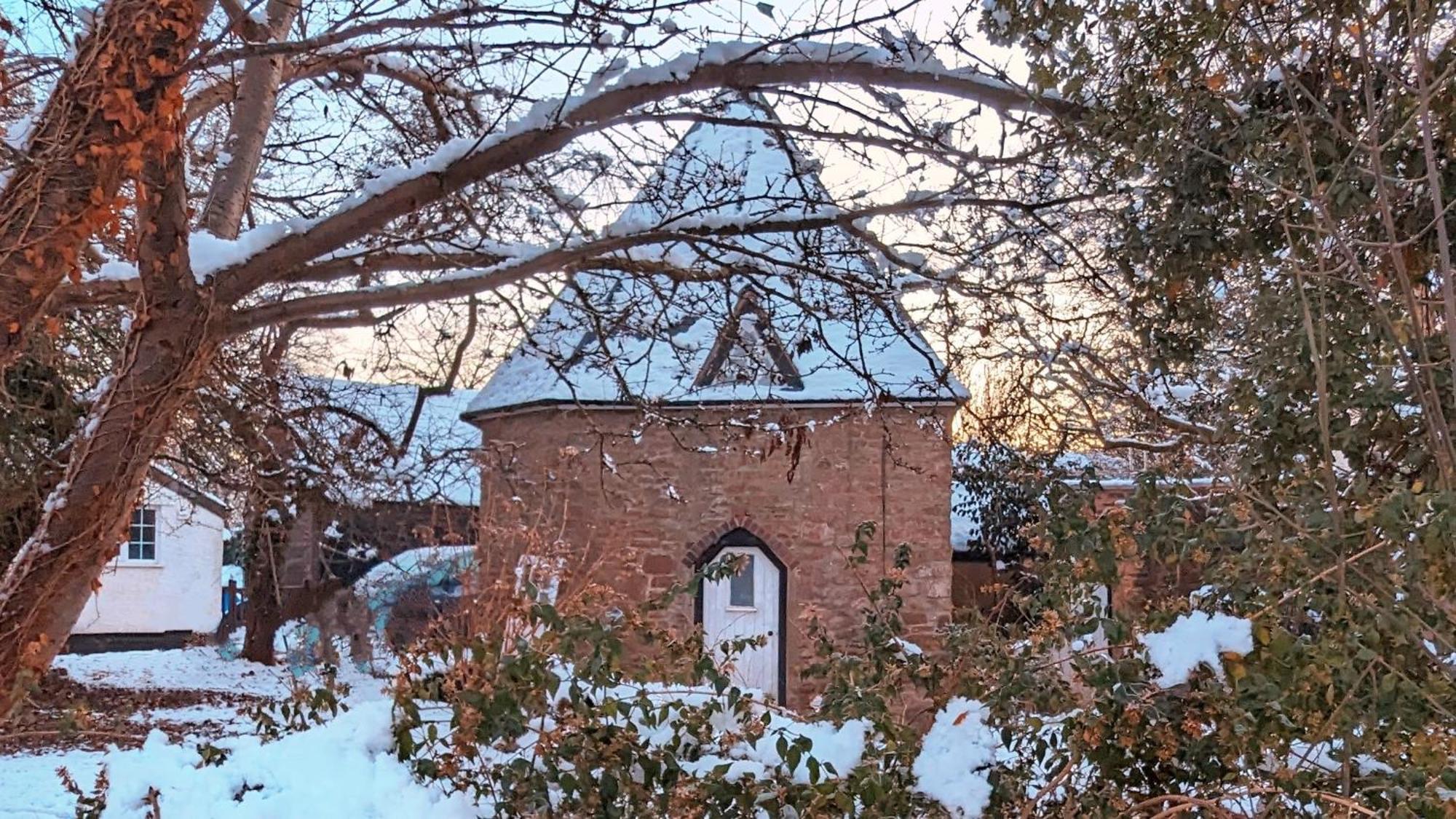 Fairy Cottage Lea Екстериор снимка