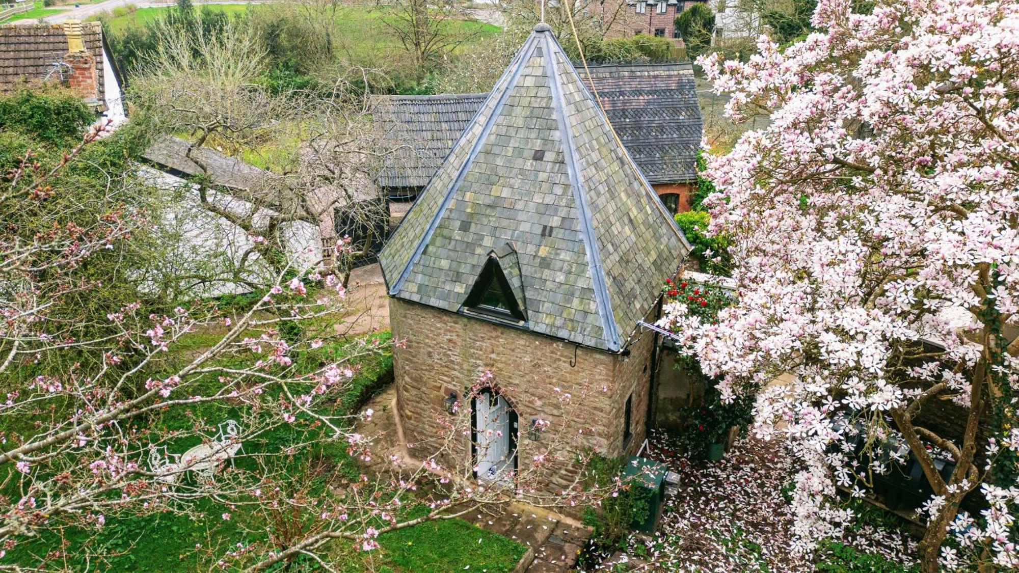 Fairy Cottage Lea Екстериор снимка